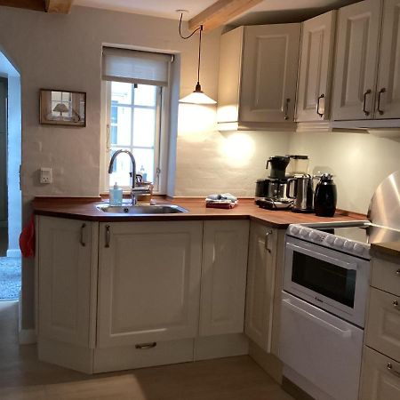 Dejligt Lille Byhus Fåborg Exteriör bild