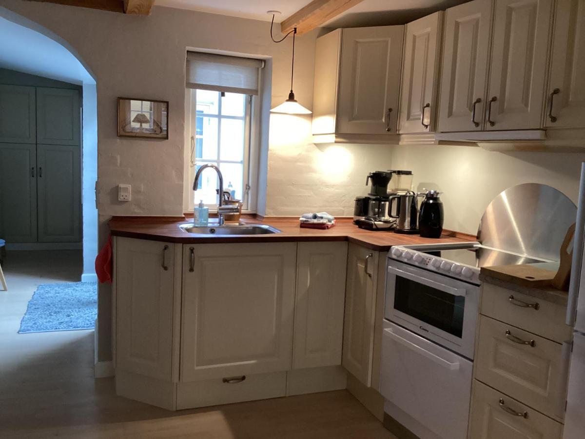 Dejligt Lille Byhus Fåborg Exteriör bild
